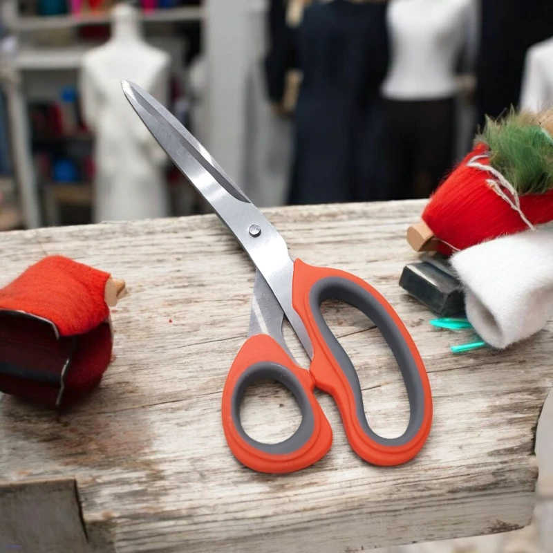 مقص  طويل مناسب لقبض اليد