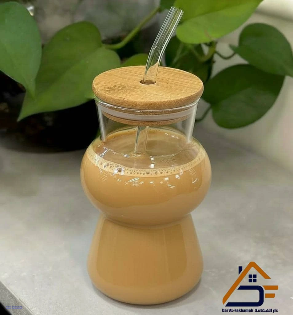 كوب زجاج بوروسيليكات بغطاء خيزران